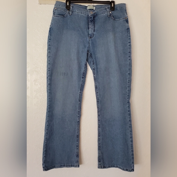 Women's Wranglers Jeans Size 14 X 32 - Picture 7 of 11